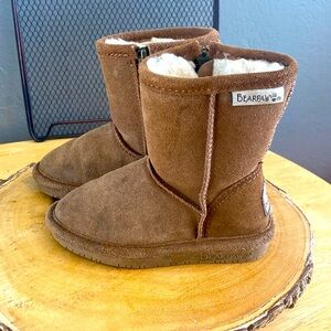 BEAR PAW Emma brown sheepskin lined boots size 7